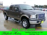 2005 Dark Stone Metallic Ford F250 Super Duty Lariat FX4 Crew Cab 4x4 #23451356