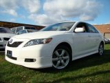 2007 Super White Toyota Camry SE #2349185