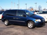 2003 Dodge Caravan SXT Data, Info and Specs