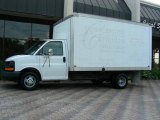 2005 Summit White Chevrolet Express 3500 Cutaway Moving Van #23926400