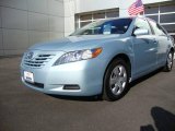 2009 Sky Blue Pearl Toyota Camry LE #24190958