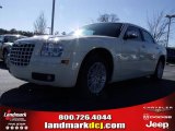 2010 Cool Vanilla White Chrysler 300 Touring #24387747