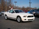 2010 Performance White Ford Mustang V6 Coupe #24387804