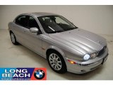 2002 Platinum Metallic Jaguar X-Type 2.5 #24436743
