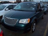 2009 Melbourne Green Pearl Chrysler Town & Country LX #24493262