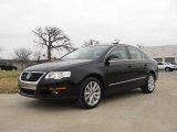 2010 Volkswagen Passat Komfort Sedan