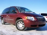 2007 Cognac Crystal Pearl Chrysler Town & Country Touring #24588078