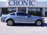 2005 Windveil Blue Metallic Ford Mustang V6 Deluxe Coupe #24945074