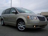 2008 Chrysler Town & Country Limited