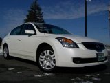 2009 Winter Frost Pearl Nissan Altima 2.5 S #25247412