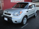 2010 Bright Silver Kia Soul 1.6 #25415138