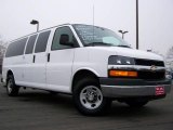 2009 Summit White Chevrolet Express 3500 Extended Passenger Van #25631757