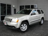 2009 Bright Silver Metallic Jeep Grand Cherokee Laredo #25675921