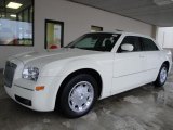 2005 Cool Vanilla Chrysler 300 Touring #25676078