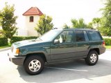 1994 Everglade Green Pearl Jeep Grand Cherokee Laredo #26307877