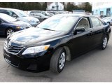 2010 Black Toyota Camry LE #26307340