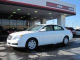 2010 Blizzard White Pearl Toyota Avalon XL #26307643