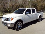 2007 Avalanche White Nissan Frontier SE Crew Cab #26437115