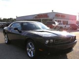 2009 Brilliant Black Crystal Pearl Coat Dodge Challenger R/T #26505319