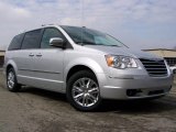 2010 Bright Silver Metallic Chrysler Town & Country Limited #26881417
