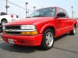 2000 Victory Red Chevrolet S10 LS Extended Cab #26935473