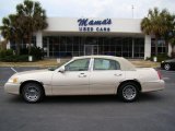 2000 Ivory Parchment Pearl Tri Coat Lincoln Town Car Cartier #26996776