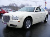 2005 Cool Vanilla Chrysler 300 Touring #27070925