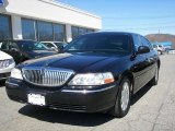 2005 Black Lincoln Town Car Executive L #27169004