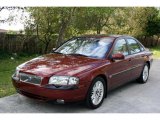 Venetian Red Metallic Volvo S80 in 2001