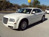 2009 Cool Vanilla White Chrysler 300 Touring #27499413