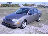 2005 Liquid Grey Metallic Ford Focus ZX4 SE Sedan #27729112