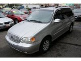 2005 Diamond Silver Metallic Kia Sedona LX #27850682