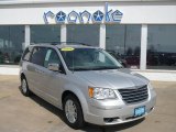 2008 Bright Silver Metallic Chrysler Town & Country Limited #27919845