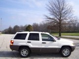 2004 Stone White Jeep Grand Cherokee Laredo 4x4 #2785090