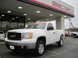 Summit White GMC Sierra 1500 in 2007