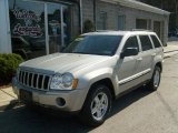 2007 Light Graystone Pearl Jeep Grand Cherokee Laredo 4x4 #28059657