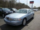 2006 Light Ice Blue Metallic Lincoln Town Car Signature #28092318