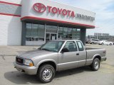 2002 GMC Sonoma SL Extended Cab 4x4 Data, Info and Specs