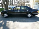 2000 Mercedes-Benz E 320 4Matic Sedan