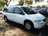 2000 Bright White Chrysler Town & Country LX #28527301