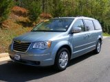 2008 Clearwater Blue Pearlcoat Chrysler Town & Country Limited #28659799