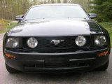 2006 Black Ford Mustang V6 Deluxe Coupe #28723703