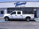 2005 Oxford White Ford F250 Super Duty FX4 Crew Cab 4x4 #28802502