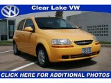 2004 Summer Yellow Chevrolet Aveo LS Hatchback #29138267