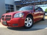 2005 Inferno Red Crystal Pearl Dodge Magnum SXT #29599662