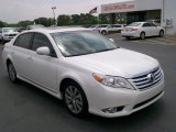 2011 Blizzard White Pearl Toyota Avalon Limited #29669097