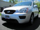 2009 Bright Silver Kia Rondo LX #29762989