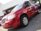2008 Inferno Red Crystal Pearlcoat Chrysler Town & Country LX #29763258