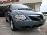 2007 Magnesium Pearl Chrysler Town & Country Touring #29832067