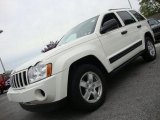 2006 Stone White Jeep Grand Cherokee Laredo 4x4 #29832239